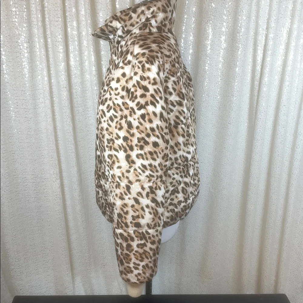 Gianni Bini Leopard Print Puffer - Picture 4 of 5
